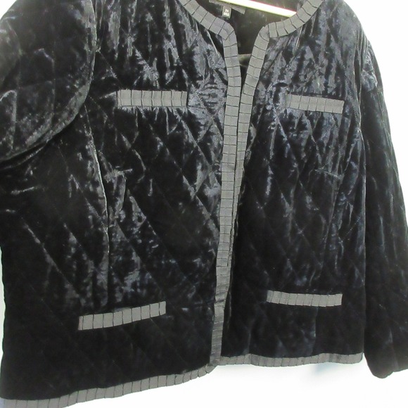Talbots Quilted Velvet Blazer Jacket Women 2X Black Velour Ruffle Trim 680 - Picture 5 of 9